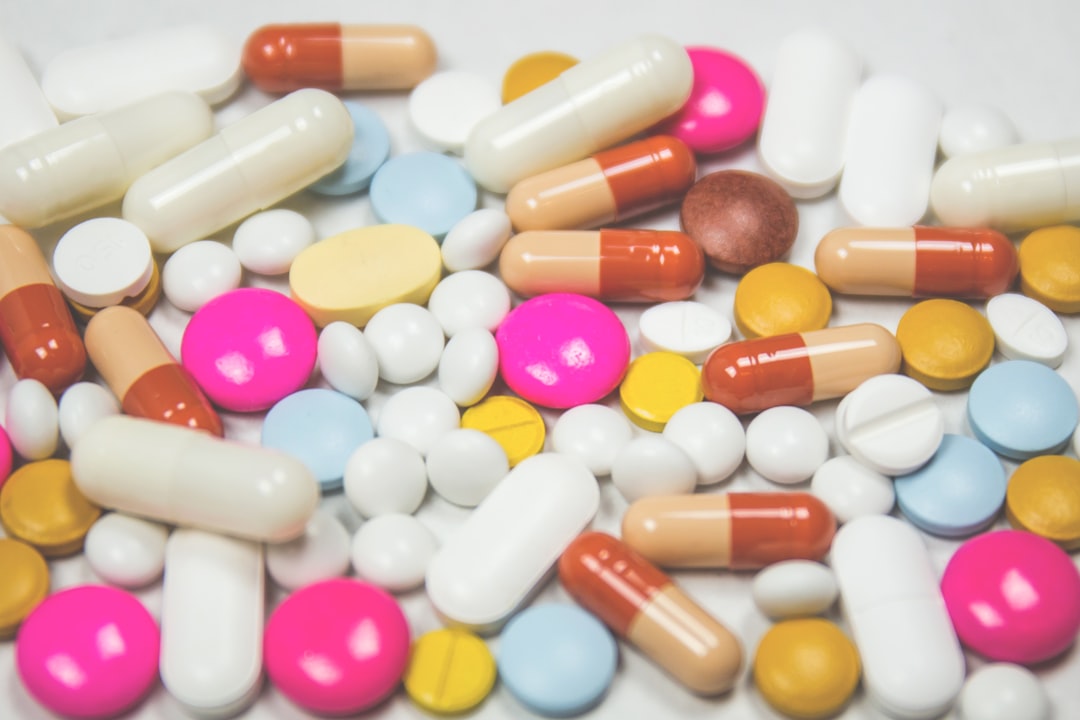 AI Discovers New Antibiotics to Fight Drug-Resistant Superbugs 본문 이미지