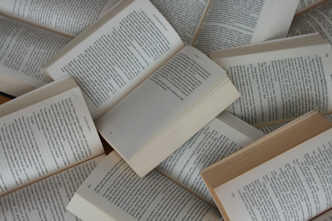 AI Controversy Hits Literature: Author Denies Using AI for Award-Winning Story